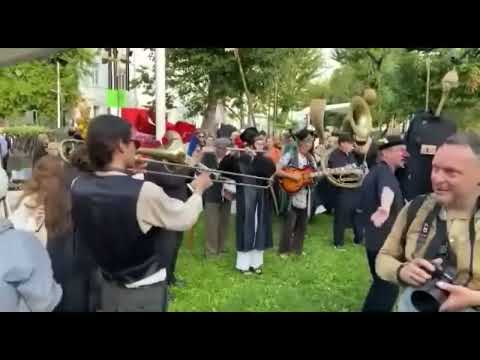 Видео: Театр "Пух и прах" на фестивале "Театральный бульвар"
