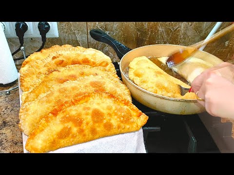 Видео: ЧЕБУРЕКИ-Об этом Вам никто не расскажет! Самый Простой и Удачный Рецепт! Сочные и Пузырчатые!