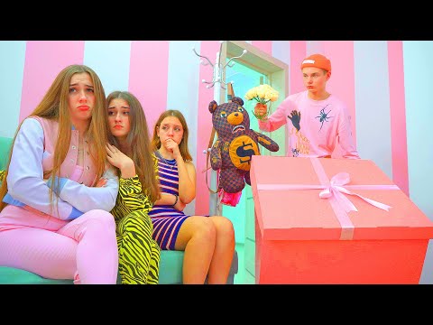 Видео: СМАЙЛ ЗАБЫЛ ПРО ДЕНЬ РОЖДЕНИЯ ДИАНЫ? ДИАНА в ИСТЕРИКЕ!!!