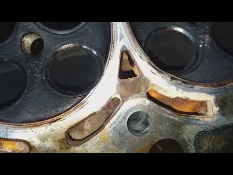 Видео: Ремонт ГБЦ на Хонда Аккорд