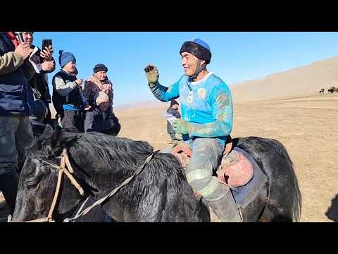 Видео: Ноокат районунун 87 88 жылкы балдардын Ынтымак улагы 01:01:2024