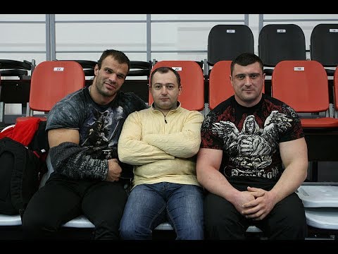 Видео: Армрестлинг А1 чемпионат Цыпленков Пушкарь