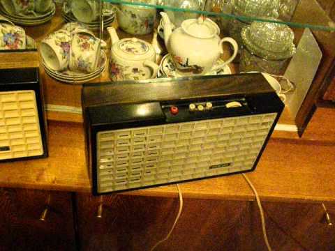 Видео: Трехпрограммный приемник Маяк-204