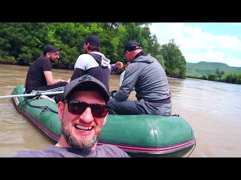 Видео: СПЛАВ ПО РЕКЕ КУБАНЬ