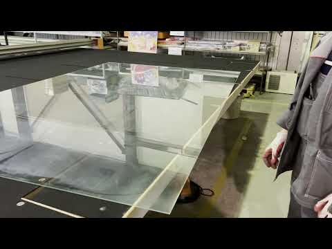 Видео: Стол с ЧПУ для раскроя стекла и зеркал. Оборудования для резки разлома и загрузки стекла 2600х3300мм