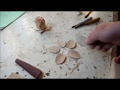 Видео: Роза-скульптура / стебель, листва: разбор полёта! Резьба по дереву - Wood carving.