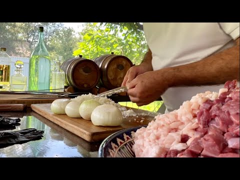 Видео: ЛЮЛЯ КЕБАБ из ЯГНЁНКА. ФАРШ не ПАДАЕТ. ГОТОВИМ на ЮМОРЕ.