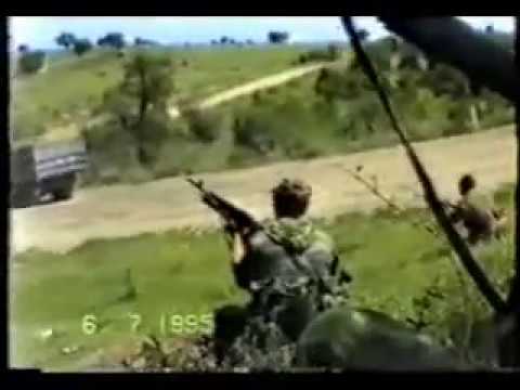 Видео: Подрыв на фугасе под селом Мескеты