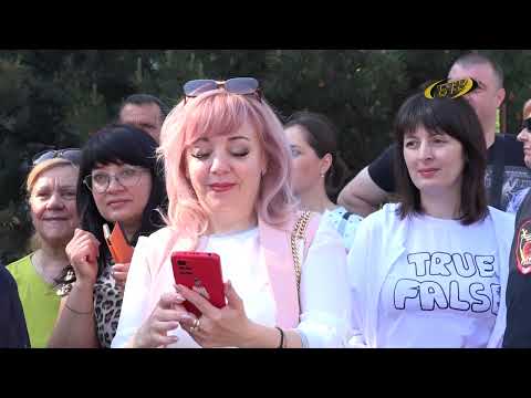 Видео: Кадеты прощаются со школой