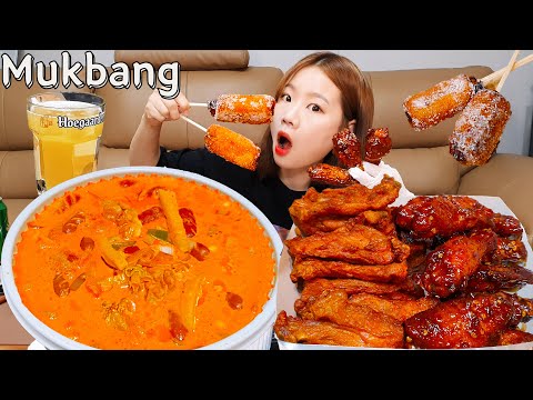 Видео: Sub)Real Mukbang- Ребрышки с курицей 🍗 & Rose Tteokbokki Chicken & Beer 🍺ASMR korean food