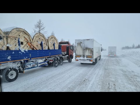 Видео: ЯКУТИЯ Перевал ТИТ. Штурмуем ,буксуем. VOLVO FH 540