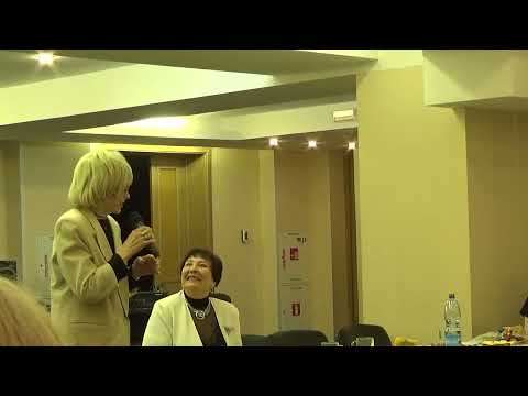 Видео: Зажигательные строки от Галины ЧУГАЙ и  анекдоты от Любови СУРОВОЙ.