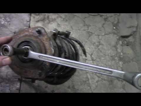 Видео: Hyundai Accent замена задней стойки