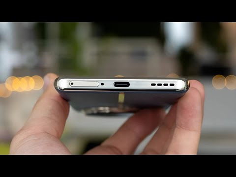 Видео: Их раскупают быстрее, чем появляются в продаже! 6 Самых продаваемых смартфонов в Мире