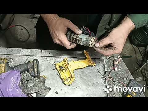 Видео: DeWalt DCD 771-ks замена выключателя