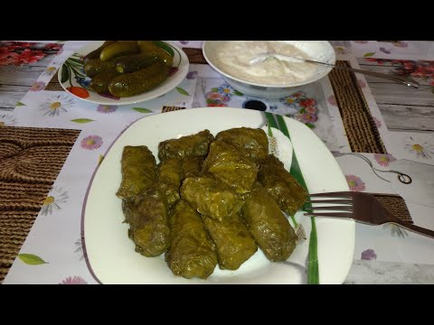 Видео: 🐞Ярпаг долмасы. (Долма из виноградных листьев)