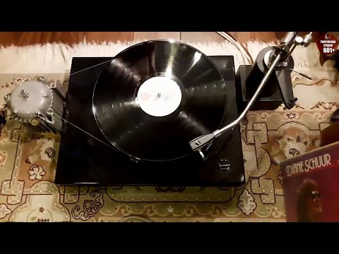 Видео: Вторая жизнь винила.