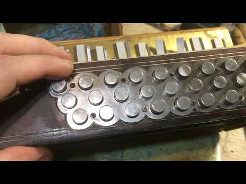 Видео: Нижегородская гармонь мастера Чечёткина. Обзор.