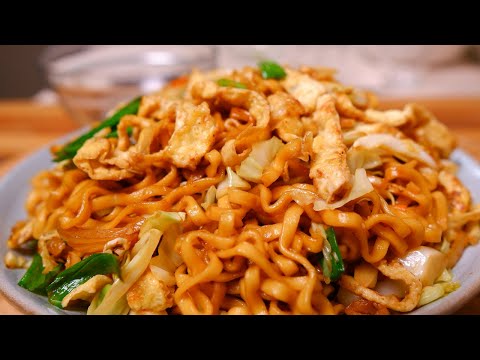 Видео: Если вы знаете этот рецепт, вкусная жареная лапша :: Вкусная и жевательная, вызывает привыкание!