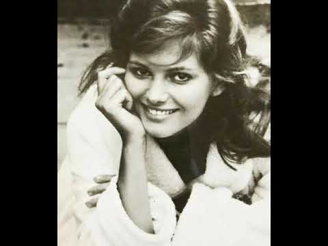 Видео: Клаудия Кардинале. 60 черно-белых фотографий.