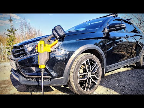 Видео: Мойка аккумуляторная не очень высокого давления DeWalt dcpw550 после года использования.