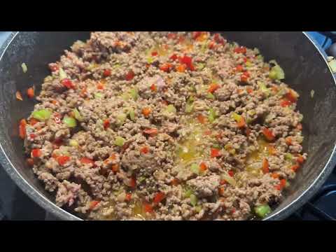 Видео: Почему я не готовила это раньше.Это так вкусно,сытно и просто. Фарш и лаваш = Бейии как в Турции