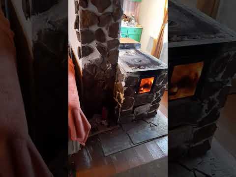 Видео: #Приехали в холодную дачу, обогреваемся  огнём. Рум тур после ремонта.