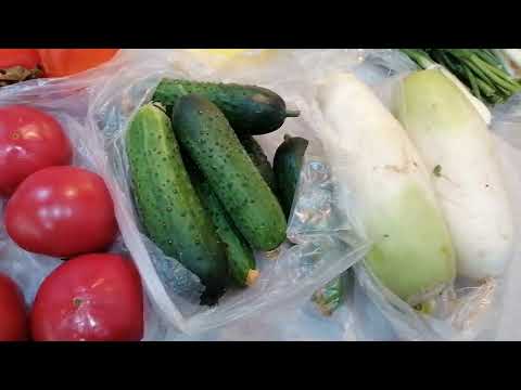 Видео: Распаковочка из рынка...