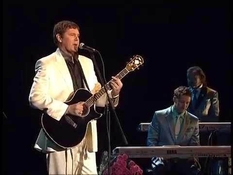 Видео: Александр Новиков - "Девочка из лета"
