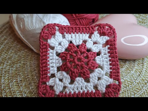 Видео: Безразмерный БАБУШКИН КВАДРАТ 💗 Вяжем КРЮЧКОМ #crochetpatern