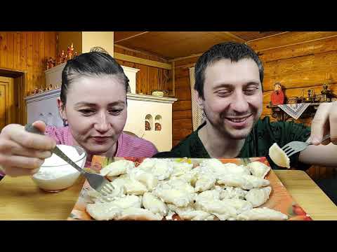 Видео: ПОЧЕМУ У ДЕНИСА ТАКОЙ  ПЛОХОЙ ВИД 😱 / МУКБАНГ ВАРЕНИКИ С ТВОРОГОМ | MUKBANG #мукбанг #mukbang