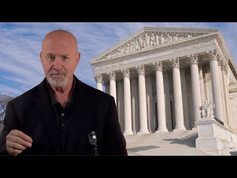 Видео: Судья вынес постановление, влияющее на пресс-конференции в Белом доме