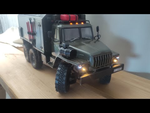 Видео: установка 370 двигателя с раздаткой на модели (машины)  WPL b36