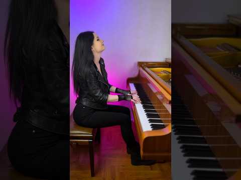 Видео: Кукла Колдуна на рояле / Kukla Kolduna on piano