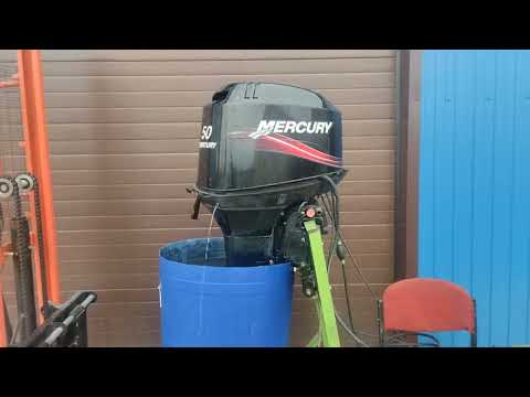 Видео: Мотор Меркури 50  2 такта продажа .