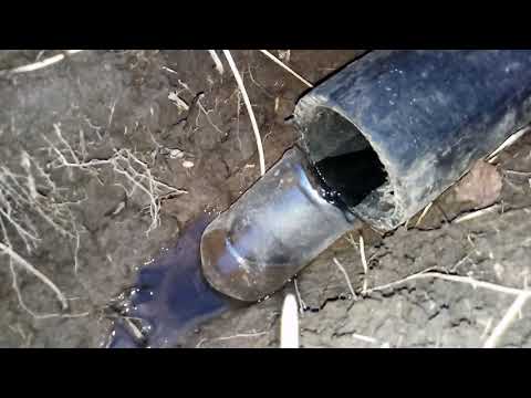 Видео: Тест "септика" из 2-х пластиковых бочек. Часть 2.