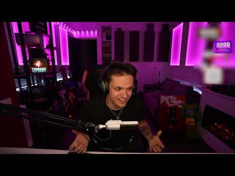 Видео: Лиза смотрит вместе с витей и rostikfasekidom Топ Моменты с Twitch | Дисс на Бустера от Сатира