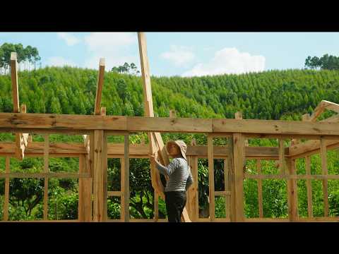 Видео: Женщина вне сети – Эпизод 2: Строительство каркаса домика из пиломатериалов и поддонов