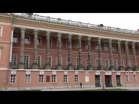 Видео: Плачевное состояние Екатерининского дворца в районе Лефортово