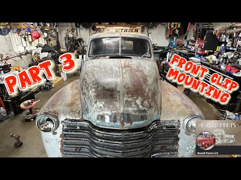 Видео: Часть 3. Установка переднего зажима на Chevrolet 3100 1949 года с использованием деталей RussD.