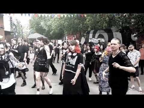 Видео: Lie Johnny @ Gothwave Open Air Pravda Москва, 12.07.2025