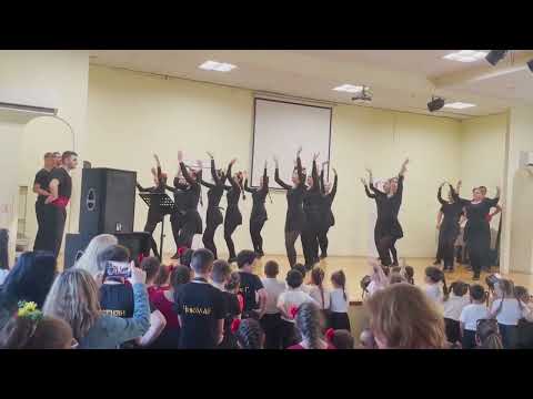 Видео: 2025.03.20 - 11 клас - Смесен тракийски танц