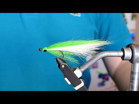 Видео: бело зеленый стример