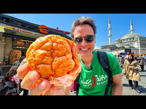 Видео: Турецкая уличная еда — 1,55 доллара за знаменитые мокрые бургеры в Стамбуле, Турция! 🇹🇷