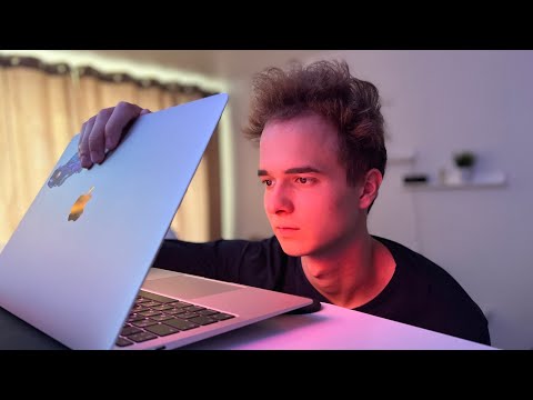 Видео: Я КУПИЛ MACBOOK AIR M1 В 2022 ГОДУ | НУЖНО ЛИ ПОКУПАТЬ  MACBOOK AIR M2?