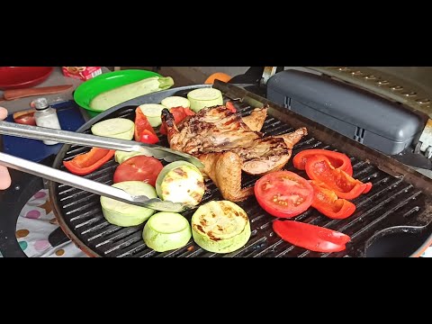 Видео: Гриль Пицца на O-grill. Цыплëнок тапака (табака)