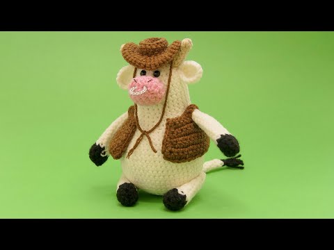 Видео: МК Ковбойский наряд для бычка. Вязаная крючком жилетка и шляпа для игрушки.