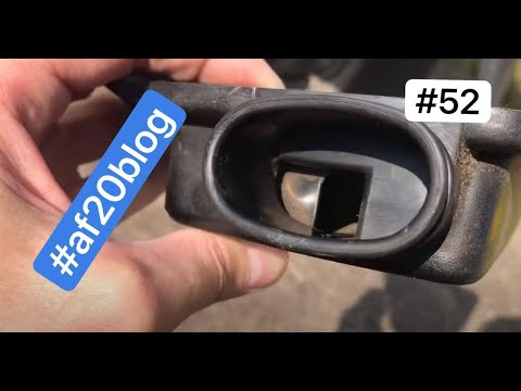 Видео: Душилка на впуске -52- Honda Lead 50 af20