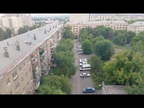 Видео: Идет процесс замены лифта (04.08.2025)