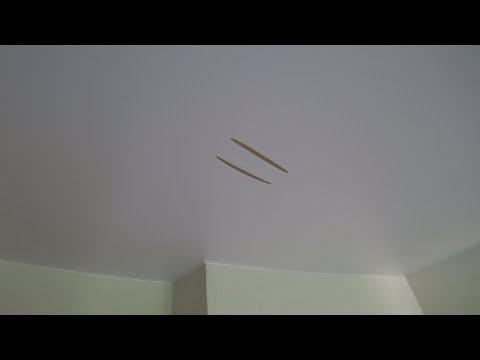 Видео: Устранение сложного пореза на натяжном потолке (Рядом с внешним углом)